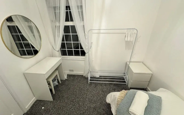 Kitty Cottage
