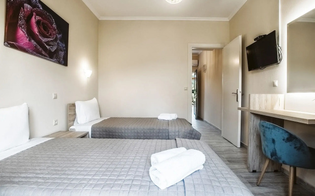 Potamos Apartments