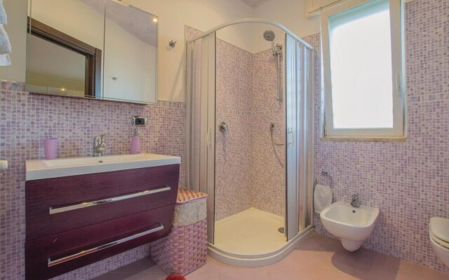 Beautiful Apartment in Bari With 3 Bedrooms and Wifi