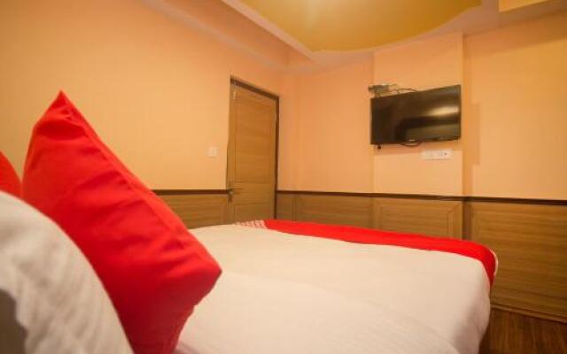 OYO 29216 Yatri Niwas