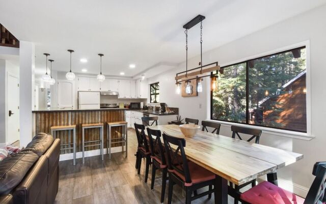 Modern Rustic Retreat