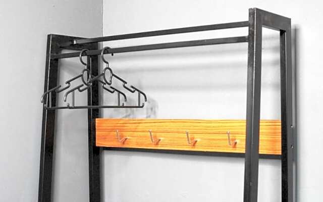 Hostel 18 Pasangan Butuh Surat Nikah