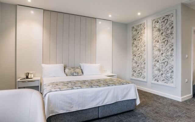 Ozkum Park Otel