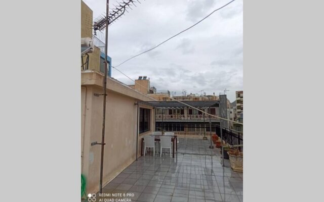 Terrace Roof Room @ Koridallos Metro St. & Piraeus Port