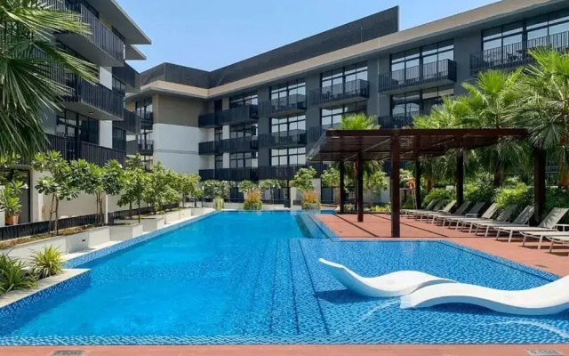 Manzil-1BR Apt with Pool in JVC
