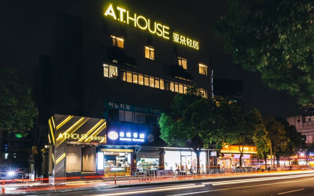 Atour Light Hotel Longbai Shanghai