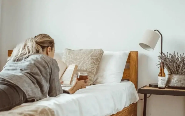 Гостиница Lost Ridge Inn, Brewery & Ranch