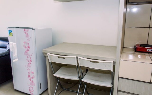 Nice And Comfort 1Br At Paramount Skyline Apartment