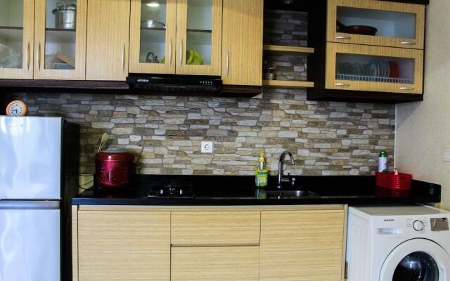Golf View 2BR Apartment @ The Mansion Kemayoran