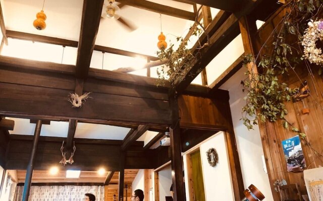 Guesthouse Voketto - Hostel