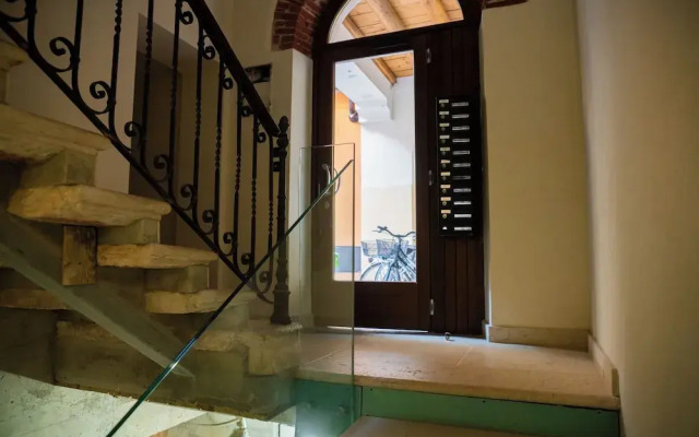 Moderna casa a 30 metri dall'Arena