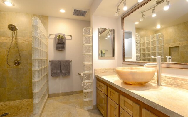 Grand Champions 8 - Two Bedroom Condo