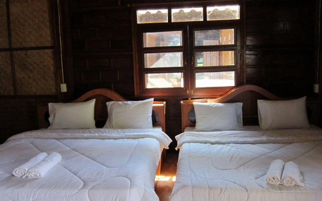 Thai Loei 300 Pee Resort