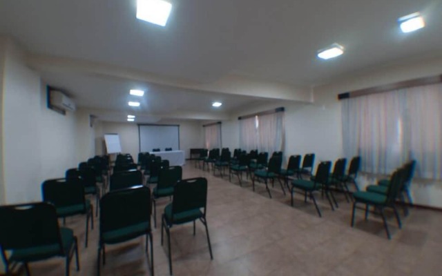 Hotel Premium Pirassununga