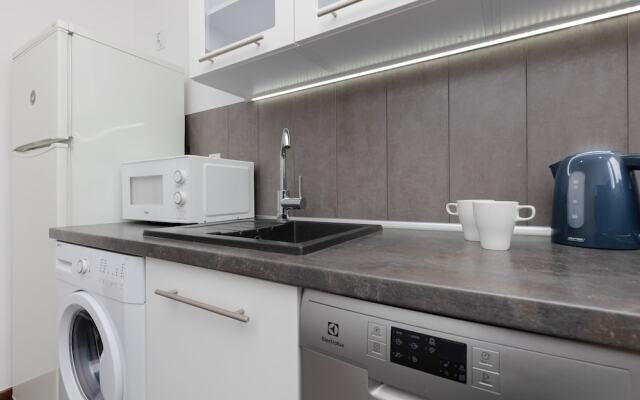 Bonifraterska Apartment by Renters