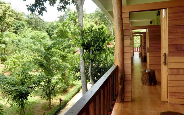 Ban Chom Samed Resort