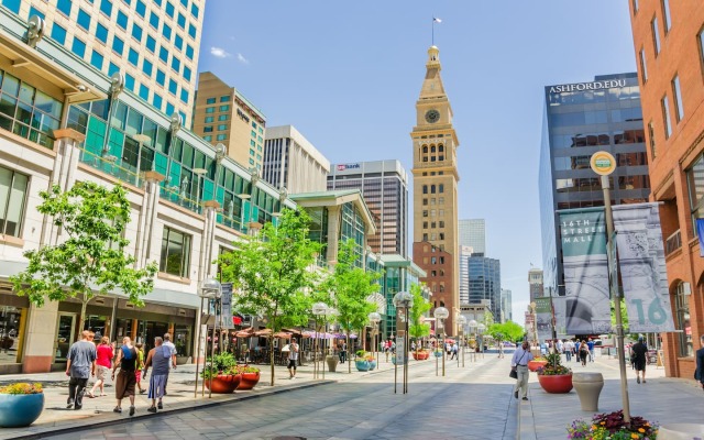 Downtown Denver Loft Style Bright 2BR Apt