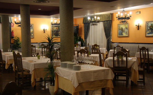 Hotel La Colina