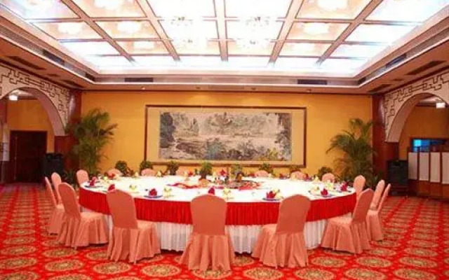 Guilin Ronghu Lake Hotel