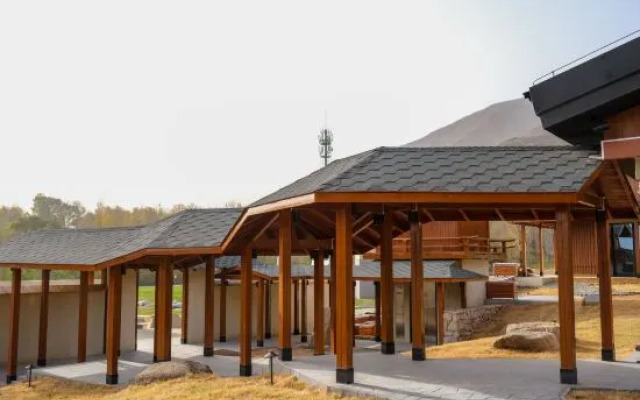 Seventy Tangquan Hotel