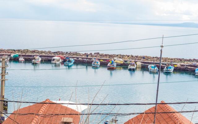 Assos Yildiz Hotel
