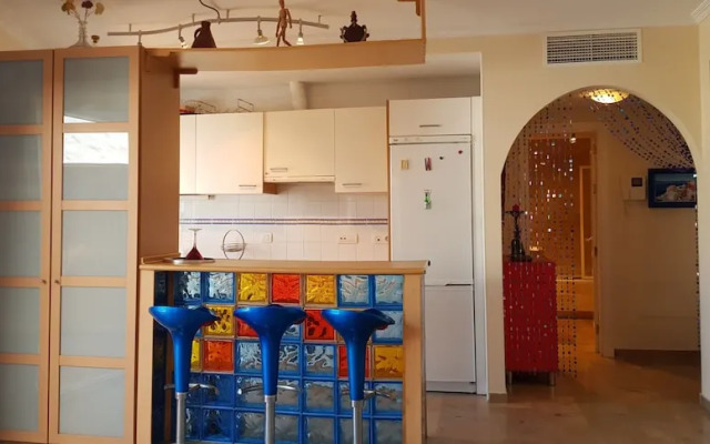 Exquisite Calahonda Beach Studio