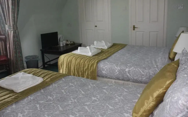 Airdenair Guest House