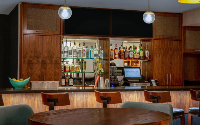 Four Points by Sheraton Fort Lauderdale Airport - Dania Beach
