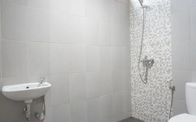 Residences by RedDoorz near MT Haryono