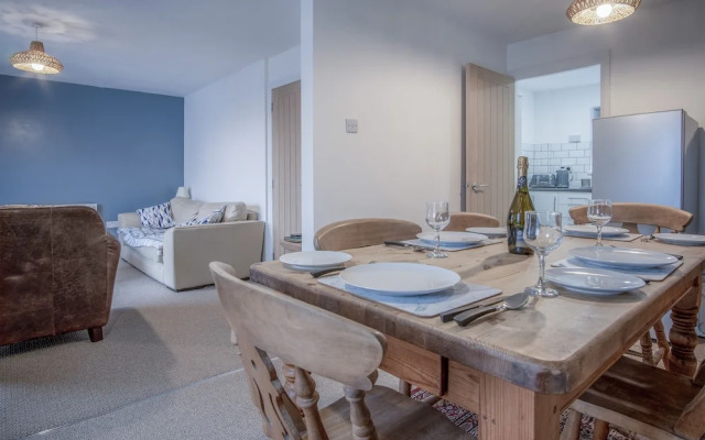 Pharmacy Court - 2 Bed - Saundersfoot