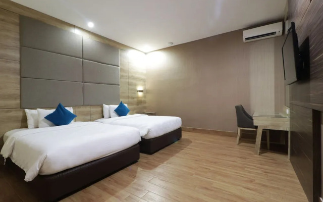 Hotel Gren Alia Jakarta