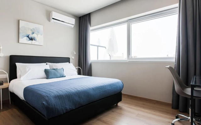 WYZ Attiki Aparthotel