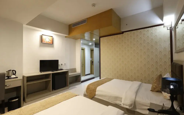 Aristocrat Hotel, New Town, Kolkata