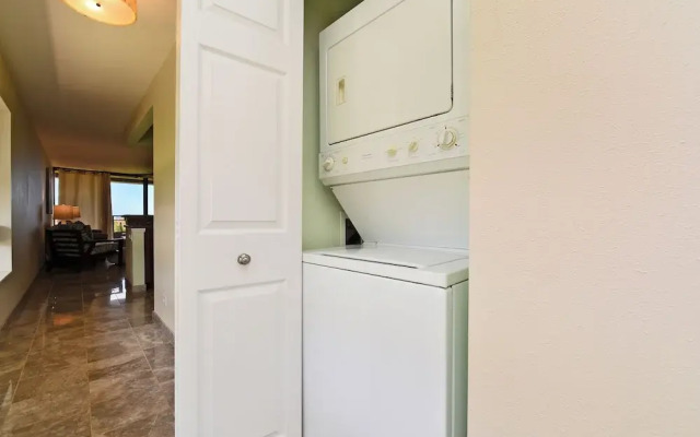 Kahana Villa E601