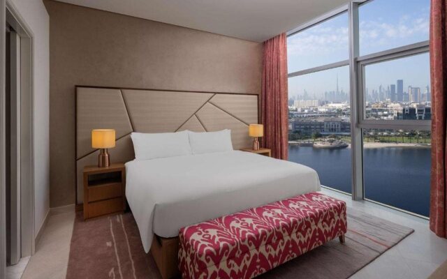Hilton Dubai Creek Hotel & Residences