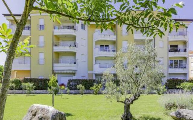 Apartments Adria