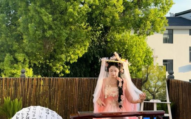 Half-Day Leisure · Free Courtyard (Baoyu Tower Branch, Wuyuan) – People – Shangrao