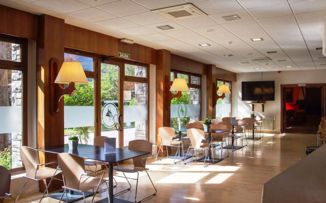 Hotel Silken Ordesa