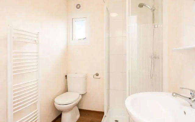 Chalet in a Holiday Park in a Wetland Area