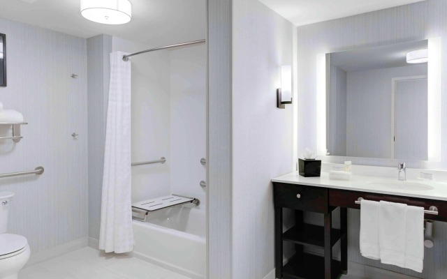Homewood Suites by Hilton Lansing Eastwood