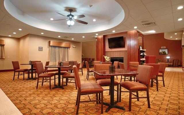 Best Western Plus Finger Lakes Inn & Suites