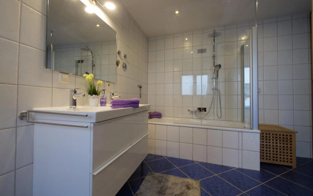 Fachwerkhaus in ruhiger Altstadt by Rabe - free Netflix & eigene Terrasse