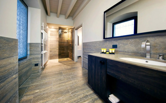 Podere Castel Merlo Resort