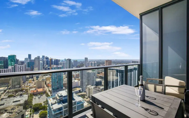 Studio with City Views in Downtown Miami