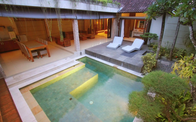 Grand Akhyati Villas