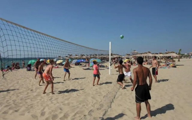 LAZUR 1-5 Apart Complex