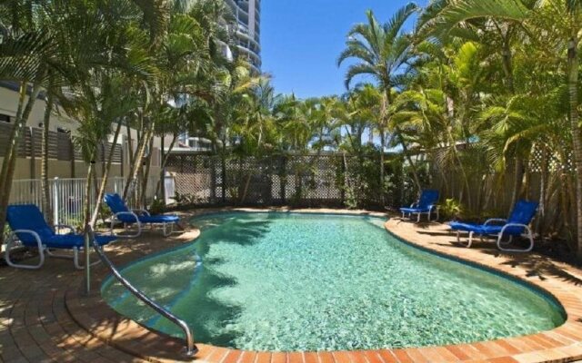 Budds Beach Apartments