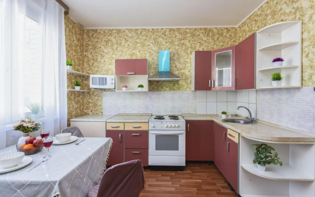 Moment House on Sovetsky Avenue 98