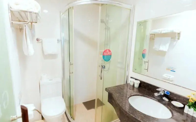 GreenTree Inn Shanghai Caoan Road Textile Express Hotel