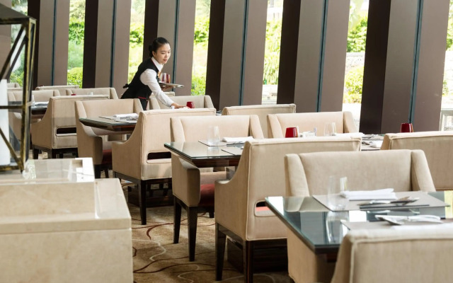 Swissôtel Guangzhou Hotel